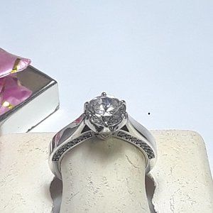 Estate 1.3ctw Rd Solitiare & side accent CZ Sterling Silver Engagement Ring18856